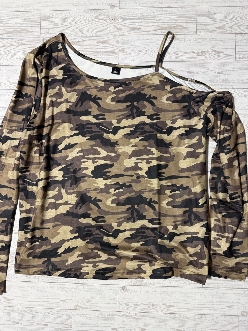 Women's Camo Cold-Shoulder Long Sleeve Top